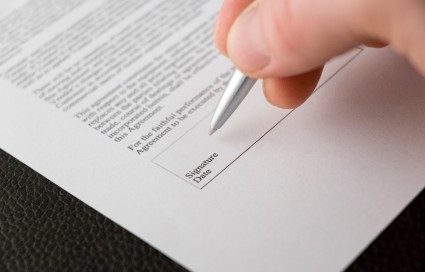 Signing a contract agreement